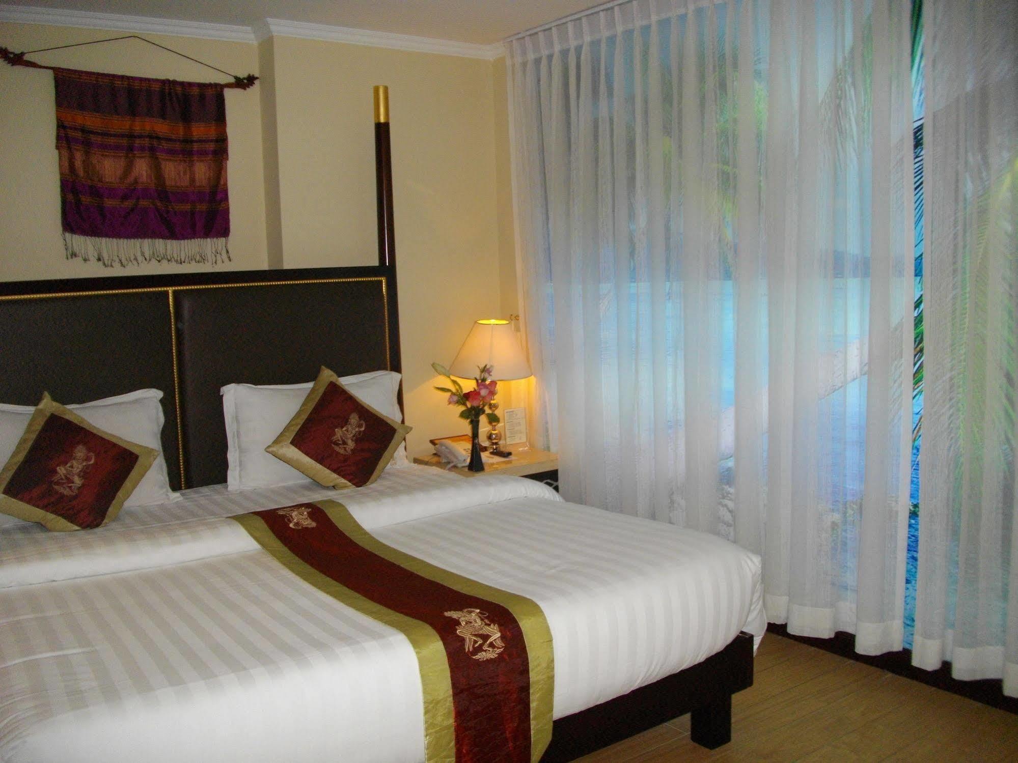 Lux Riverside Hotel & Apartment Phnom Penh Zewnętrze zdjęcie