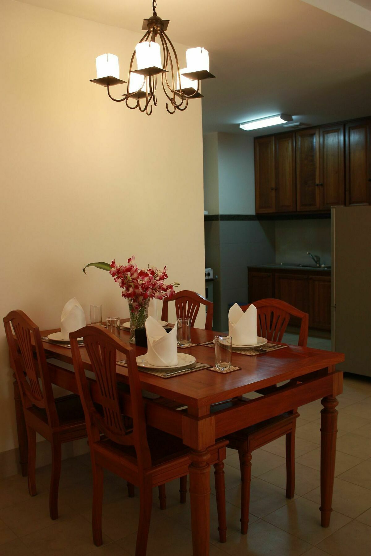Lux Riverside Hotel & Apartment Phnom Penh Zewnętrze zdjęcie