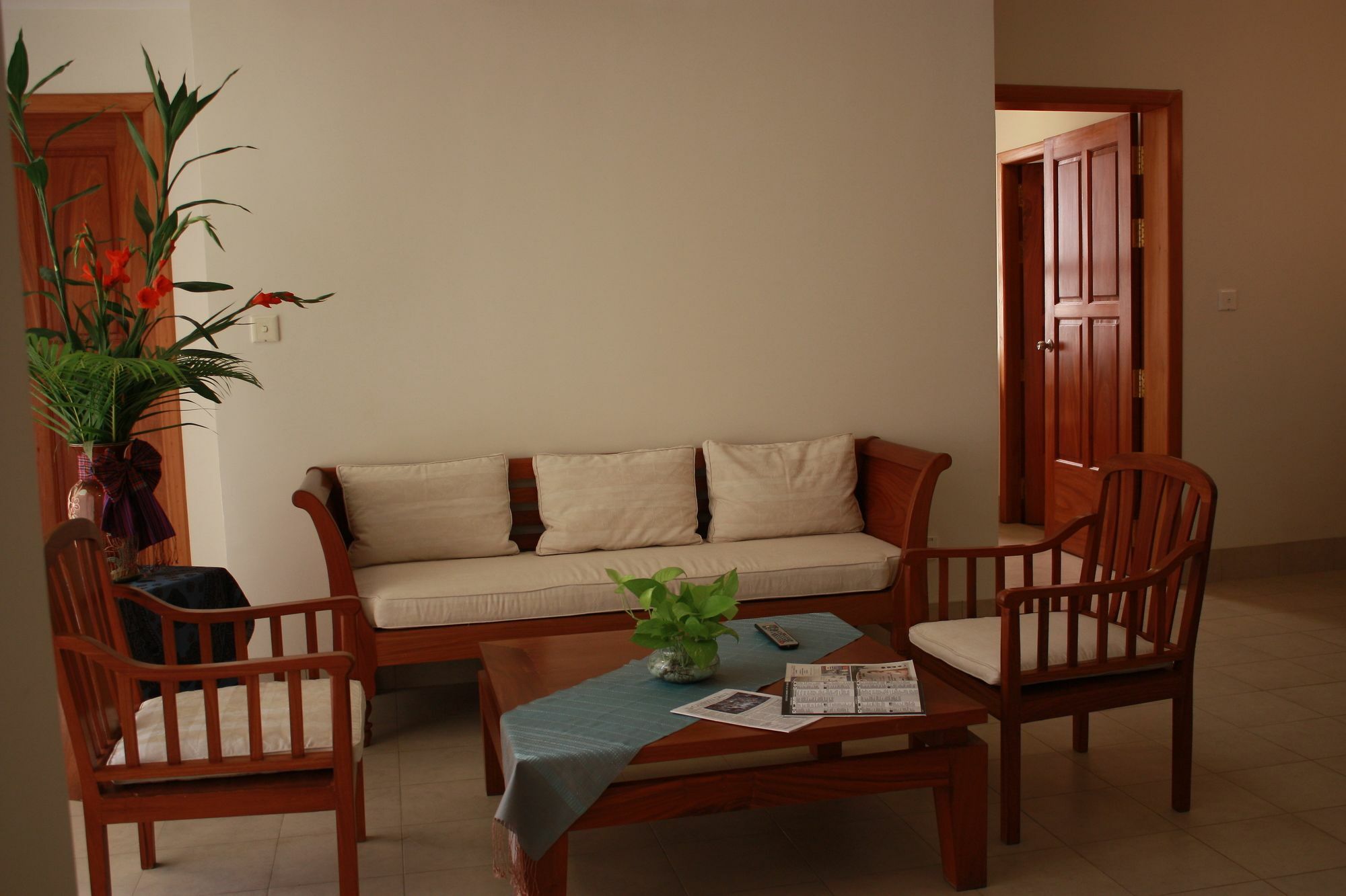 Lux Riverside Hotel & Apartment Phnom Penh Zewnętrze zdjęcie